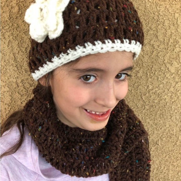 Childs Hat Scarf Set Brown with Flicks Size 4-8 One of a Kind Ready To Ship - Picture 2 of 2